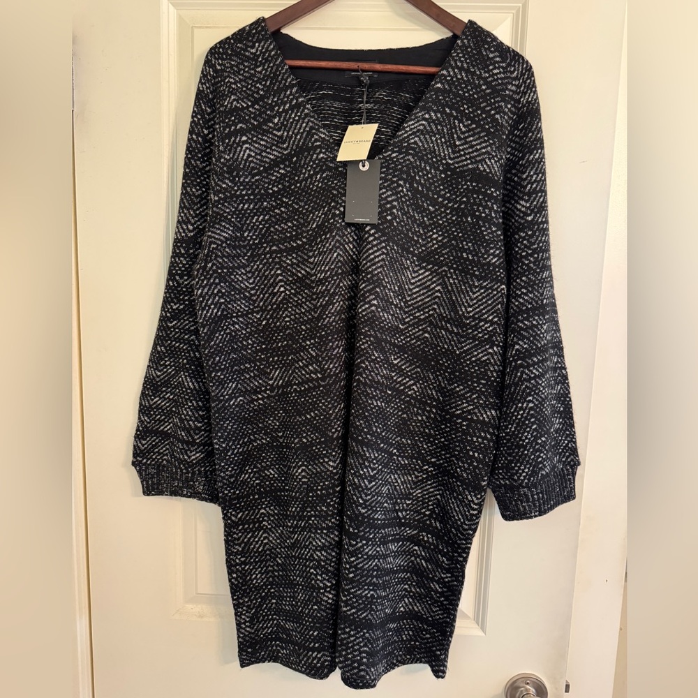 Lucky Brand Black and Gray V-Neck Sweater